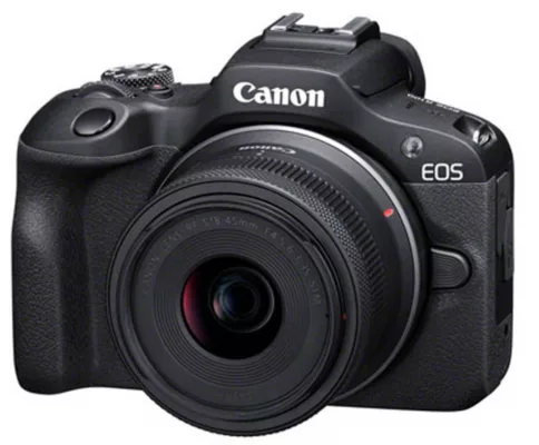 Proposé en kit avec le zoom stabilisé RF-S 18-45 mm IS STM, le Canon EOS R100 devient une solution particulièrement attractive pour débuter sans compromis