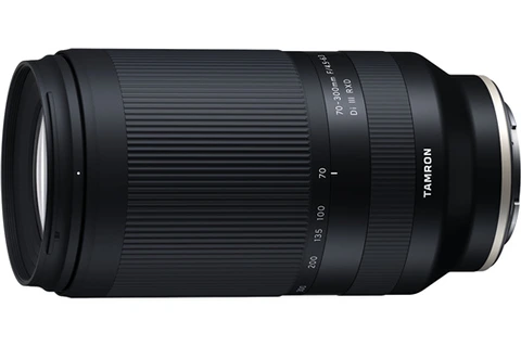 Objectif zoom Tampron. 70-300mm F_4,5-6,3 Di III RXD pour Sony FE