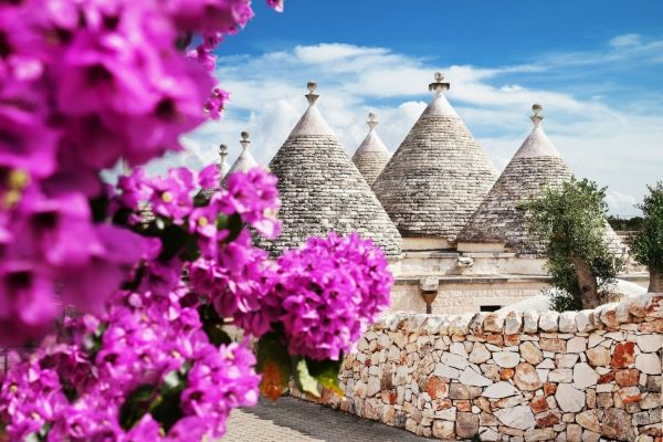 Les pouilles en Italie vue d'un village