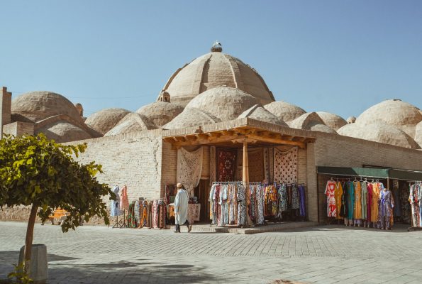 Marché dans la ville de Bukhara en Uzbekistan